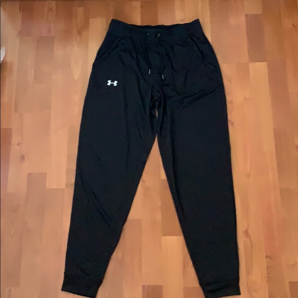 Black Under Armour joggers